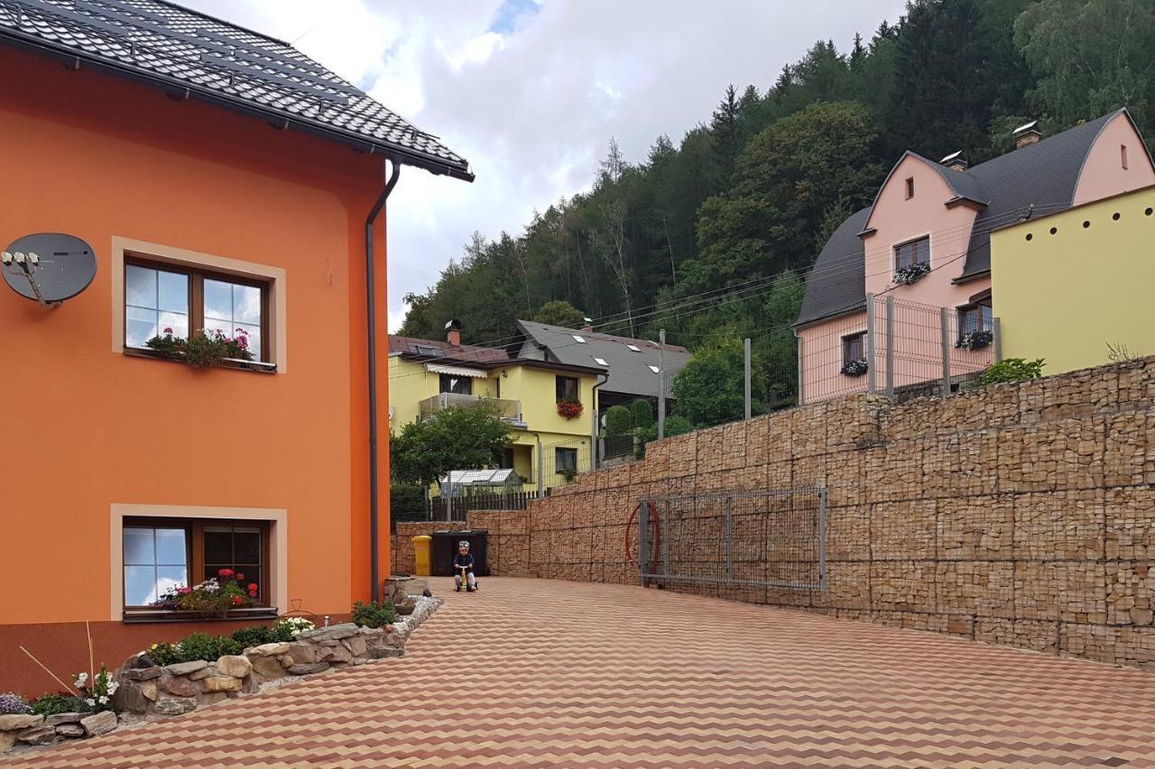 Apartments Kalyn Svoboda nad Úpou Екстериор снимка